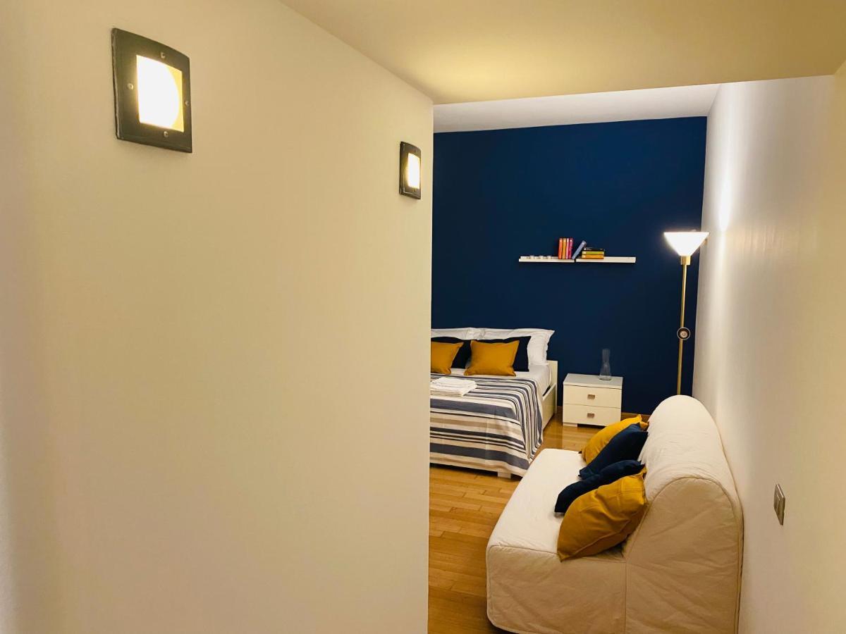 Chiara Guest House 34 - M4 Metro Blu Milan Bagian luar foto