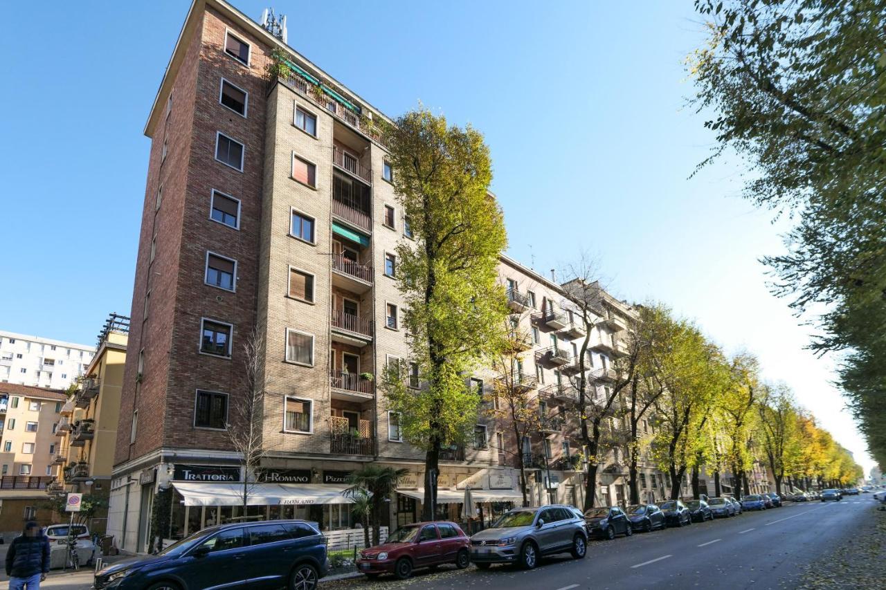 Chiara Guest House 34 - M4 Metro Blu Milan Bagian luar foto